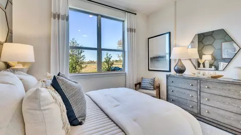 Bedroom - 25521 Udel Ln, Elgin, TX 78621 photo 9 of 23
