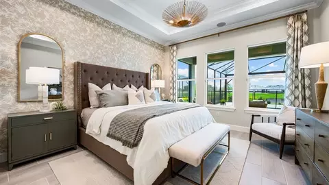 15690 Genova Dr, Naples, FL 34114