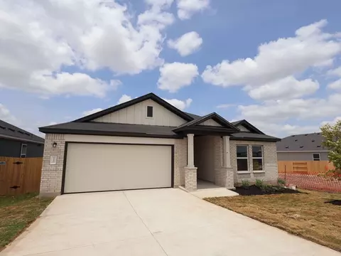Exterior - 12400 Setting Peak Ln, Buda, TX 78610 photo 2 of 5