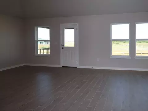 Living - 12400 Setting Peak Ln, Buda, TX 78610 photo 4 of 4