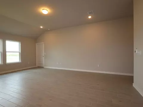 Living - 12400 Setting Peak Ln, Buda, TX 78610 photo 3 of 4