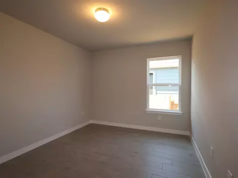 Bedroom - 12400 Setting Peak Ln, Buda, TX 78610 photo 5 of 8