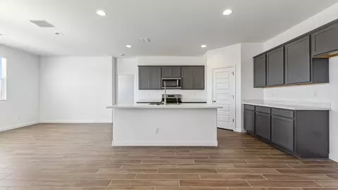 Kitchen - 9648 S Caballo Dr, Apache Junction, AZ 85120 photo 2 of 9