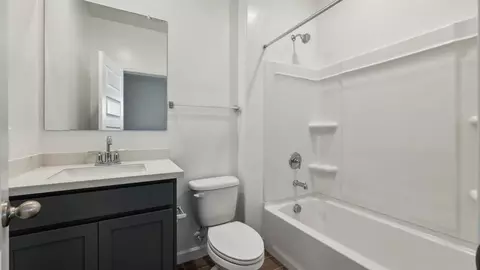 Bath - 9648 S Caballo Dr, Apache Junction, AZ 85120 photo 3 of 9