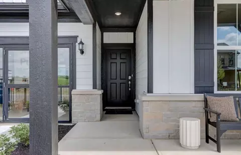 Exterior - 2871 Evergreen Ave, Plainfield, IN 46168 photo 3 of 20