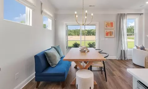 Dining - New Line Rd, Gum Spring, VA 23065 photo 4 of 5