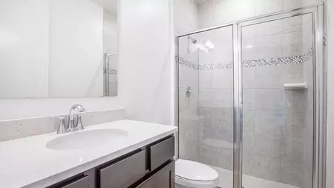 Bath - 10238 Hexam Rd, Weeki Wachee, FL 34613 photo 2 of 3
