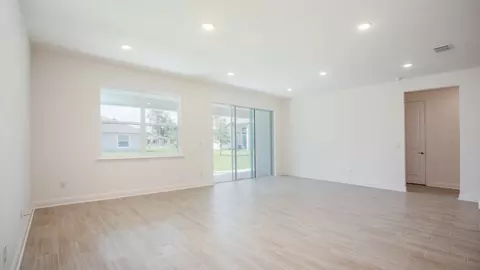 Living - 10238 Hexam Rd, Weeki Wachee, FL 34613 photo 3 of 4