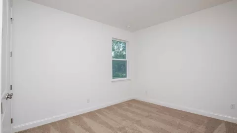 Bedroom - 10238 Hexam Rd, Weeki Wachee, FL 34613 photo 6 of 7