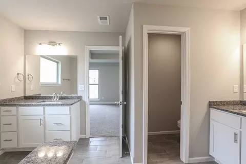 Bath - 25490 84th St, Lenexa, KS 66227 photo 2 of 4