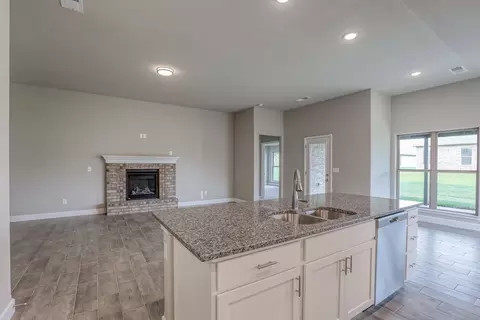 Living - 25490 84th St, Lenexa, KS 66227 photo 1 of 6