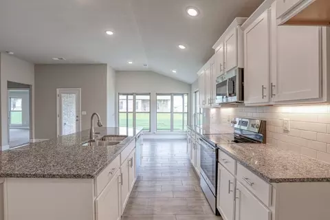 Entry Way - 25490 84th St, Lenexa, KS 66227 photo 1 of 1