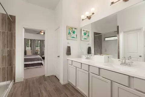 Entry Way - 3009 Hickory Haven Ln, Conroe, TX 77385 photo 2 of 3