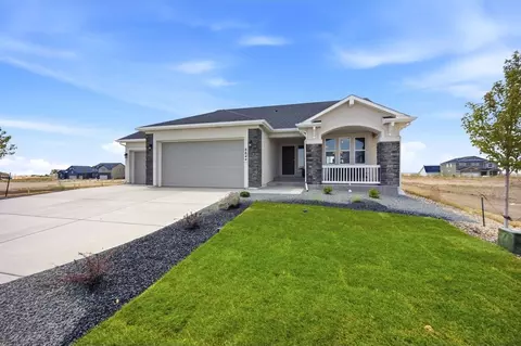 8844 Newport Beach Pl, Colorado Springs, CO 80908