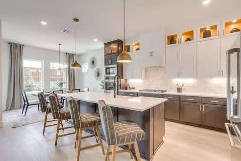 Kitchen - 2100 Baxter Rd, Celina, TX 75009 photo 4 of 9