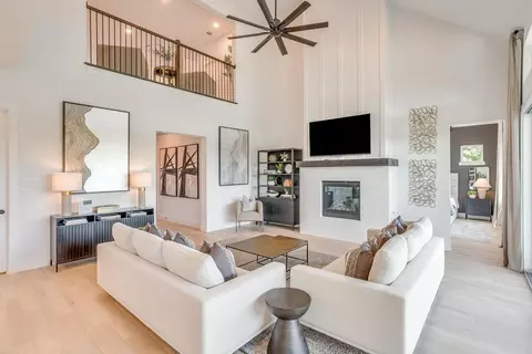 Living - 2100 Baxter Rd, Celina, TX 75009 photo 3 of 5