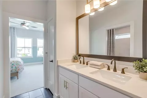 Bath - 2100 Baxter Rd, Celina, TX 75009 photo 5 of 11