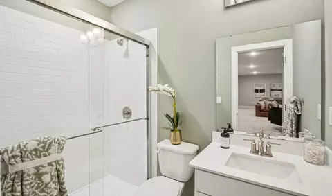 Bath - 6881 Smith Ct, Bethlehem, PA 18017 photo 8 of 8