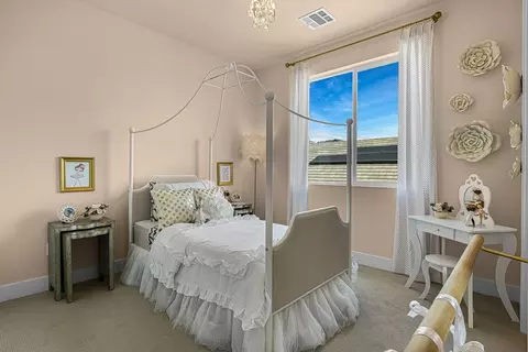 Bedroom - 29902 Vintage Ct, Castaic, CA 91384 photo 5 of 9