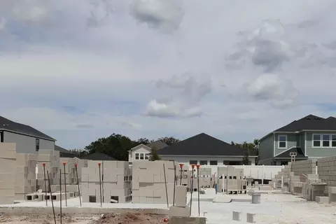 833 River Stone Trl, Sanford, FL 32771
