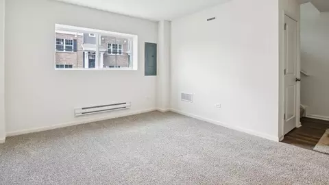 Living - 1297 Foxglove Dr, Bartlett, IL 60103 photo 6 of 8