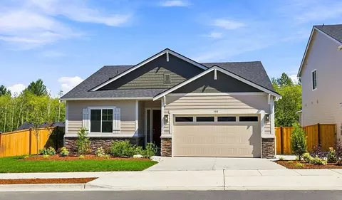 308 N 55th St, Mount Vernon, WA 98273