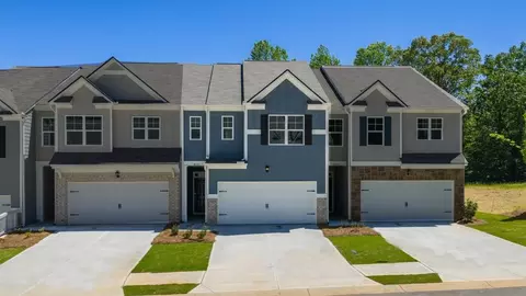 4128 Kestrel Ct, Gainesville, GA 30506