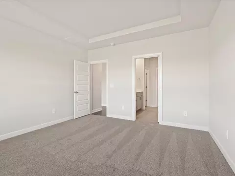 508 Cozy Bluff Rd, Spartanburg, SC 29301