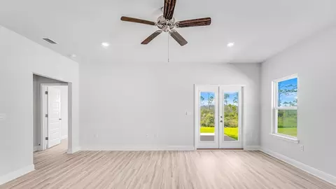 Living - 4813 Snipe Rd, Pace, FL 32571 photo 5 of 5