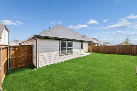 Exterior - 804 Rockcloud Dr, Haslet, TX 76052 photo 12 of 20