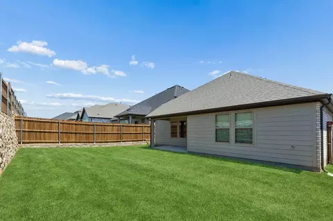 Exterior - 804 Rockcloud Dr, Haslet, TX 76052 photo 17 of 20