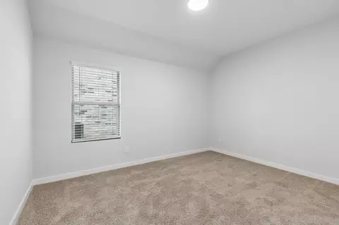 Bedroom - 804 Rockcloud Dr, Haslet, TX 76052 photo 4 of 24