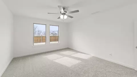 Bedroom - 2712 Pinnacle Pl, Corinth, TX 76210 photo 2 of 10
