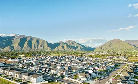 View/Area - 2458 W Aurora Ave, Mapleton, UT 84664 photo 9 of 12