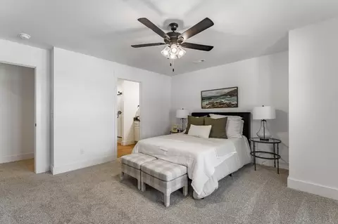 Bedroom - 805 Klenc Rd, Springdale, AR 72762 photo 8 of 11