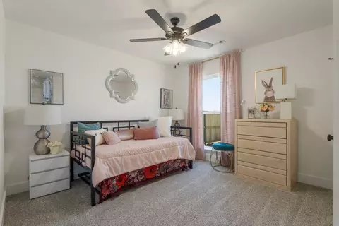 Bedroom - 805 Klenc Rd, Springdale, AR 72762 photo 1 of 11