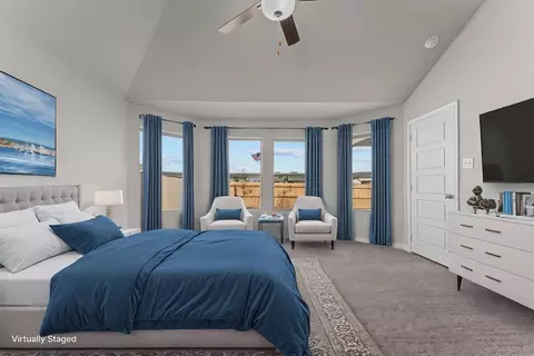 Bedroom - 13510 Piscina Ave, Von Ormy, TX 78073 photo 1 of 7