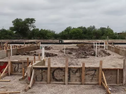13510 Piscina Ave, Von Ormy, TX 78073