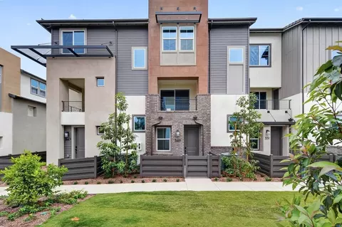 349 Beaker Rd, San Marcos, CA 92078