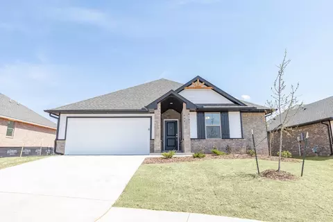 3224 Alameda St, Edmond, OK 73034