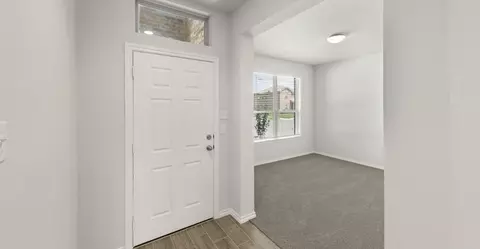 Entry Way - 1806 Apache Cir, Cleburne, TX 76033 photo 1 of 14