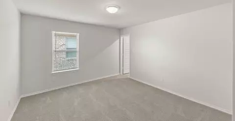 Bedroom - 1806 Apache Cir, Cleburne, TX 76033 photo 3 of 8