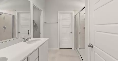 Entry Way - 1806 Apache Cir, Cleburne, TX 76033 photo 7 of 14