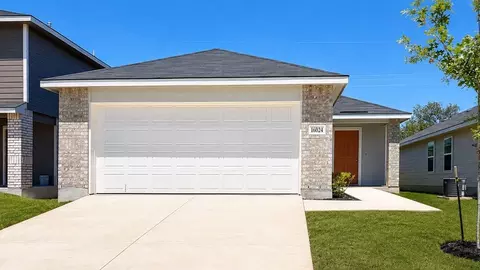 16024 Mahogany Way, Elmendorf, TX 78112