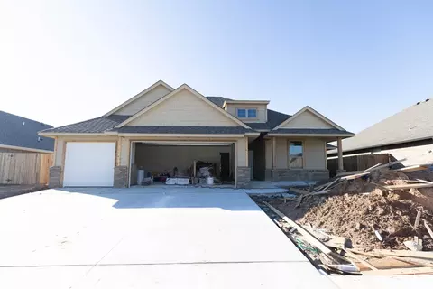 9212 NW 86th Ter, Yukon, OK 73099