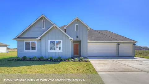 409 Kolbo Crossing Cv, Lockhart, TX 78644
