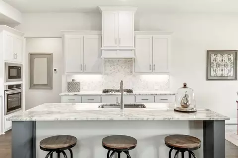Kitchen - 2006 Portrush Ln, Venus, TX 76084 photo 1 of 5