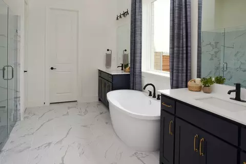 Bath - 1812 Casting Rdg, Mesquite, TX 75181 photo 1 of 5