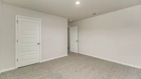 Bedroom - 8605 Tarsus Dr, Milton, FL 32583 photo 10 of 21