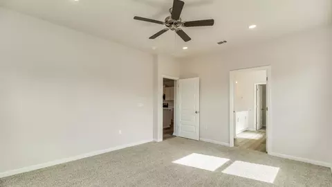 Bedroom - 8605 Tarsus Dr, Milton, FL 32583 photo 3 of 21